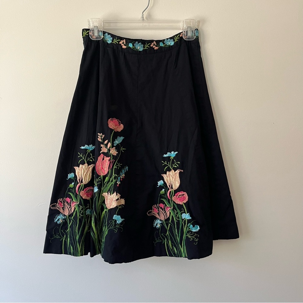 PS-NY Tulip Embroidered Skirt 4